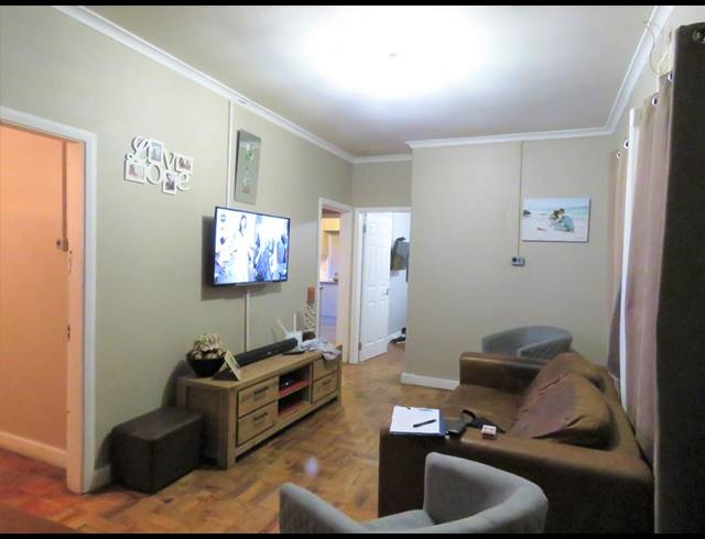 3 BEDROOM HOUSE TO LET IN RUYTERWACHT